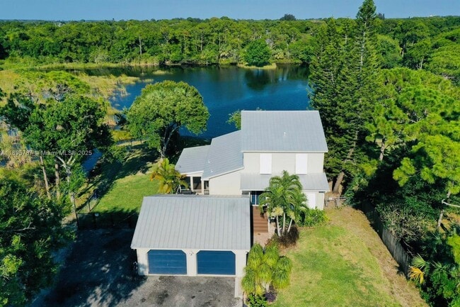 Photo - 4700 Regina Dr