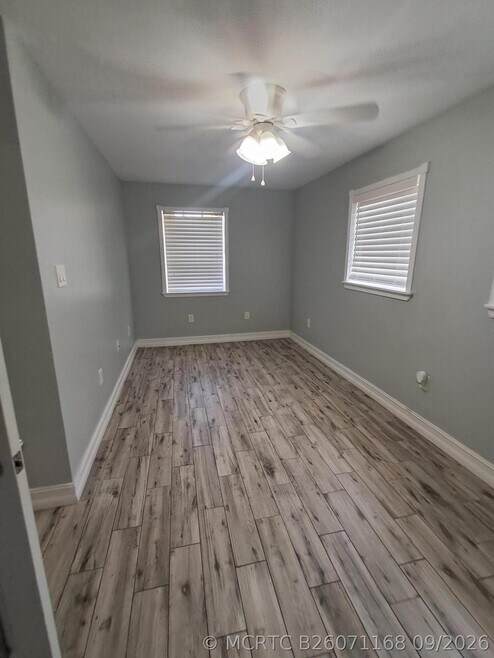 3643 Betty Ann Ct W
