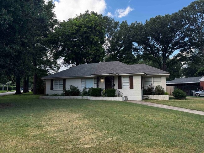 Building Photo - 4872 Carnes Ave Rental