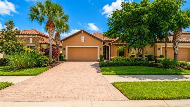 Building Photo - 2519 Vaccaro Dr