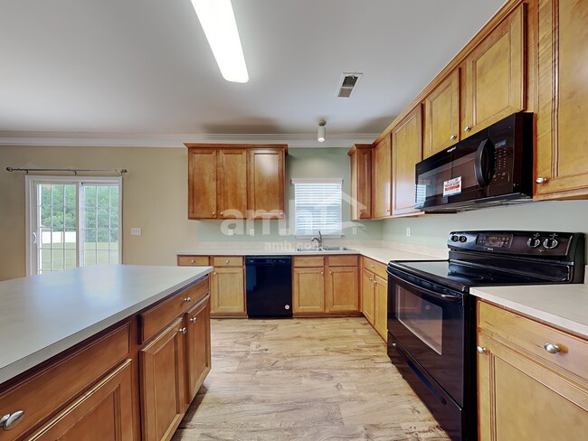 Photo - 104 Portland Falls Dr