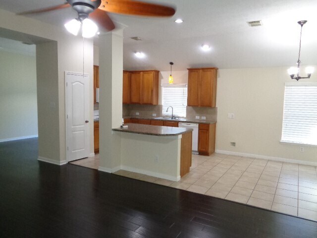 Photo - 30034 Saw Oaks Dr