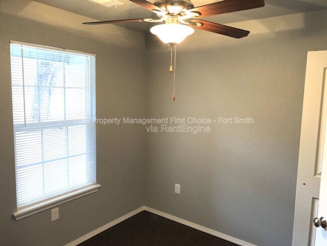 Photo - 2020A Ingalls Ln