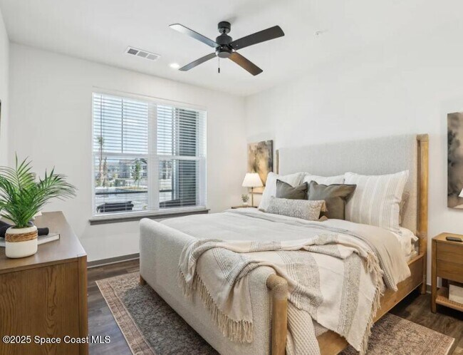 Photo - 1073 Journey Cir Unit 204