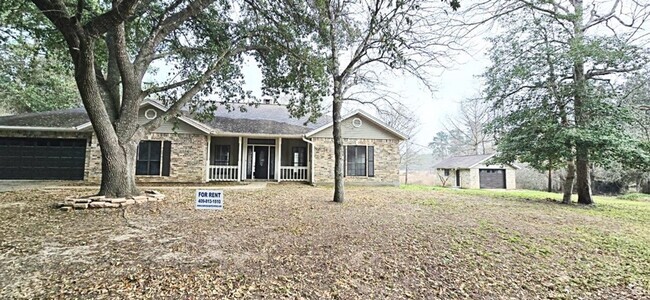 Building Photo - 204 Lakewood Dr Rental