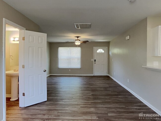 Photo - 1316 Crandon Dr