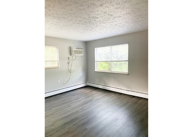 Photo - 3033 Clifton Ave Unit 3033-12