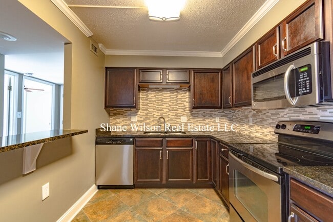 Photo - For lease at the Pinnacle!  2 BR / 2 BA co... Unit #2F