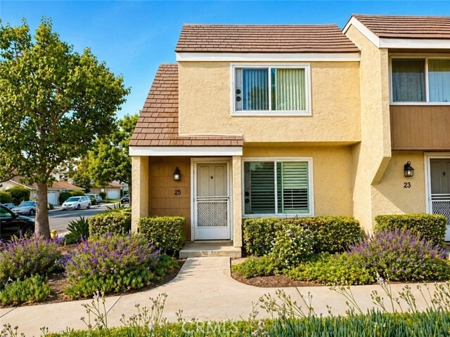 Building Photo - 25 Brookfield