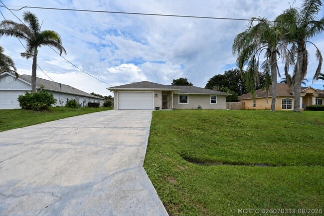 Photo - 1755 SW Castinet Ln