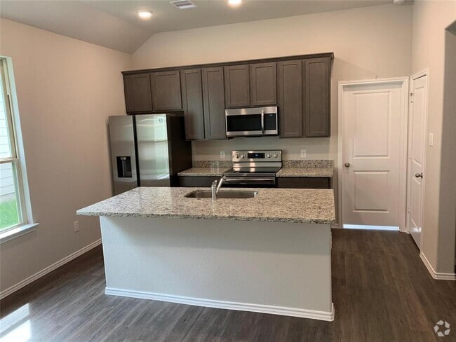 Building Photo - 8700 Sassafras Rental