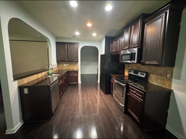 Photo - 1592 Pressley Ln