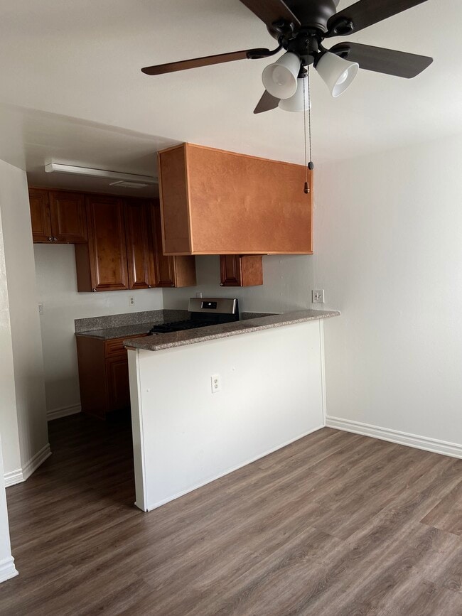 Building Photo - 6138 Afton Pl Unit 6