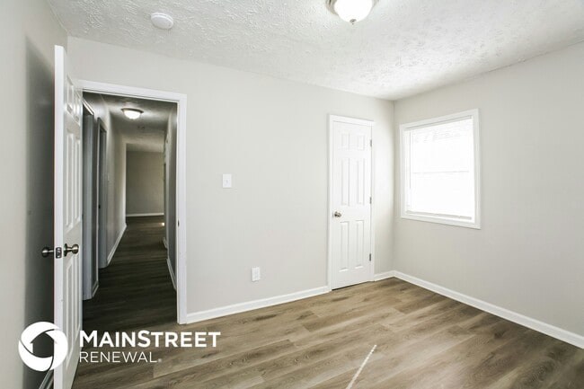 Photo - 5524 Marilyn Rd