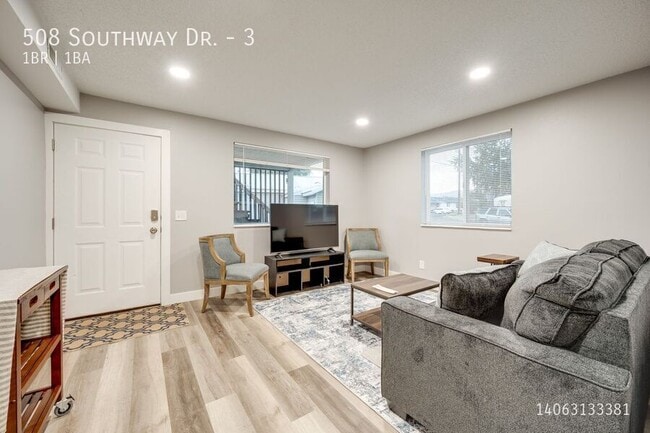 Photo - 508 Southway Dr Unit 3