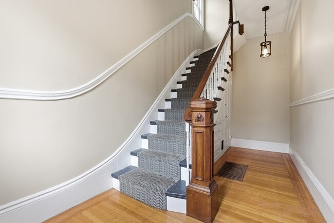Photo - 4 Lombard St Unit 2