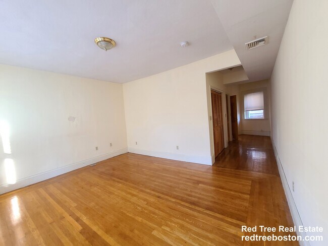 Photo - 1406 Beacon St Unit 2