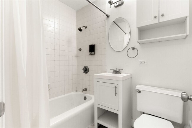 Photo - 354 Marlborough St Unit 3