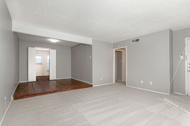 Photo - 10248 Regal Oaks Dr