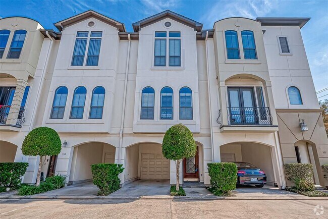 Building Photo - 3125 Fairdale Oaks E Rental