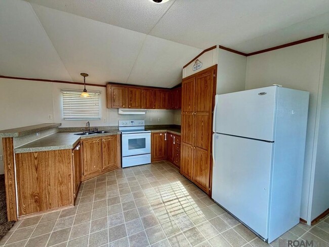 Photo - 44036 Loop Rd