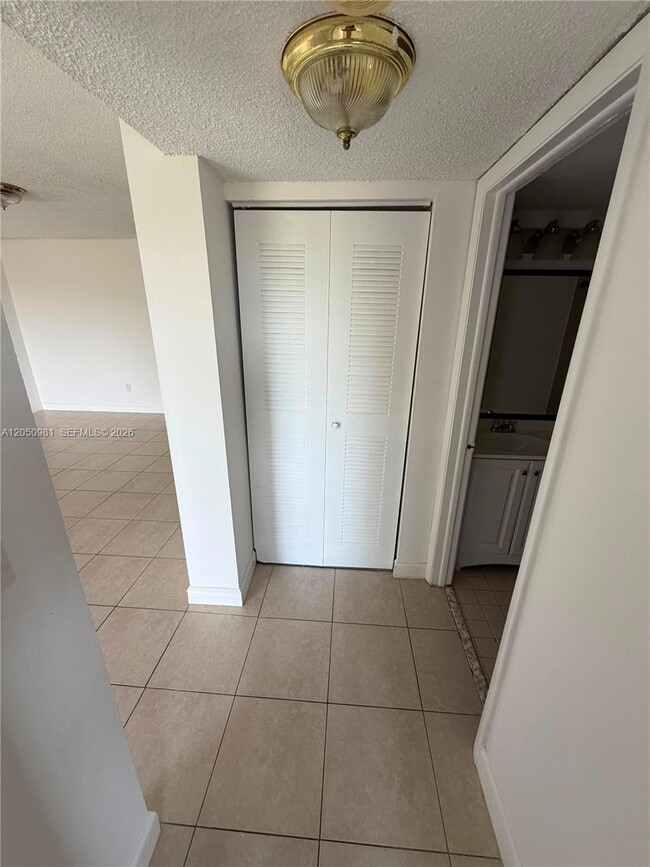 Photo - 8200 SW 210th St Unit 303