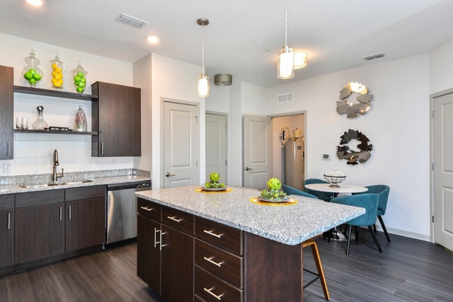 Isla apartments — community photo