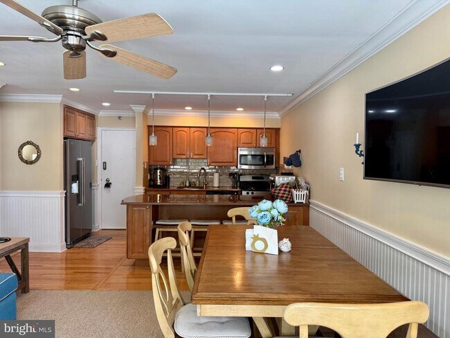 Photo - 9300 Atlantic Ave Unit 204