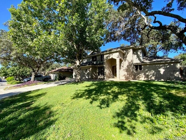 Photo - 8911 Shady Leaf