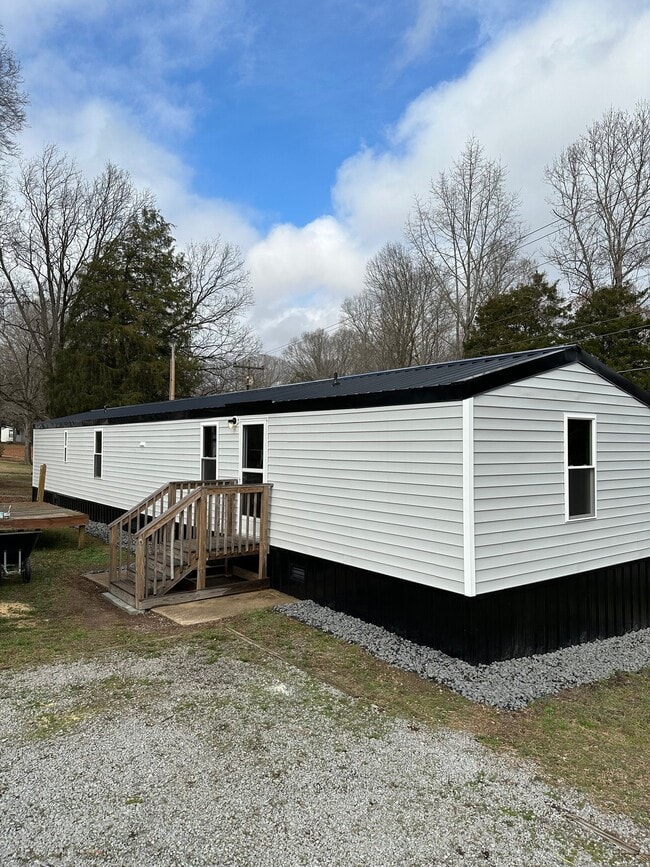 Building Photo - 3477 Old Richmond Rd