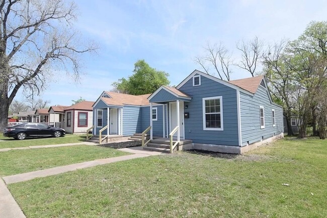 Photo - 1319 S 5th St