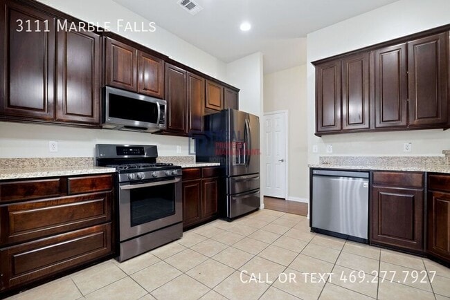 Photo - 3111 Marble Falls Dr