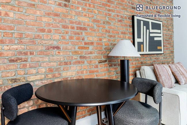 Photo - 20 Prince St Unit FL3-ID1885