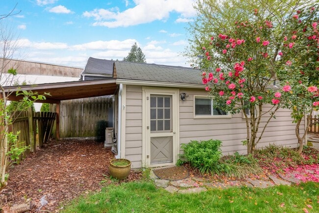Photo - Cozy Studio in West Linn