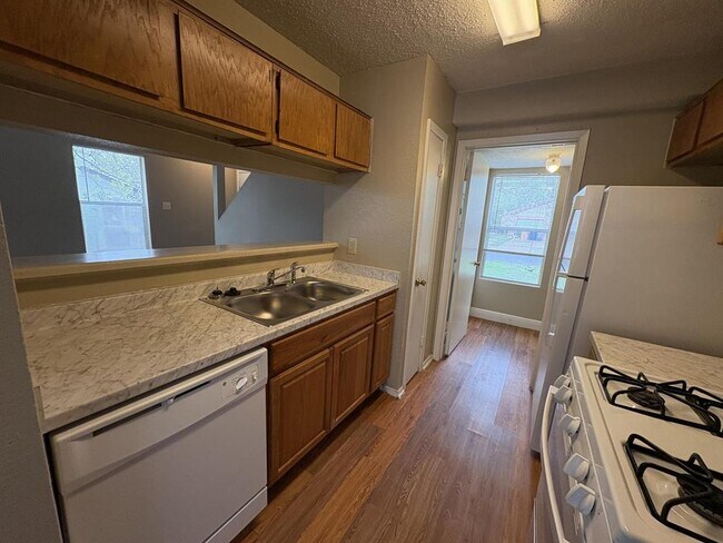 Building Photo - 9609 Bear Paw Trail