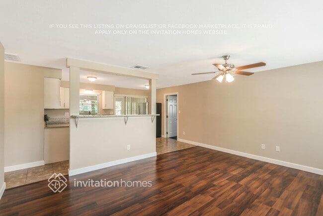 Photo - 2388 Nash St