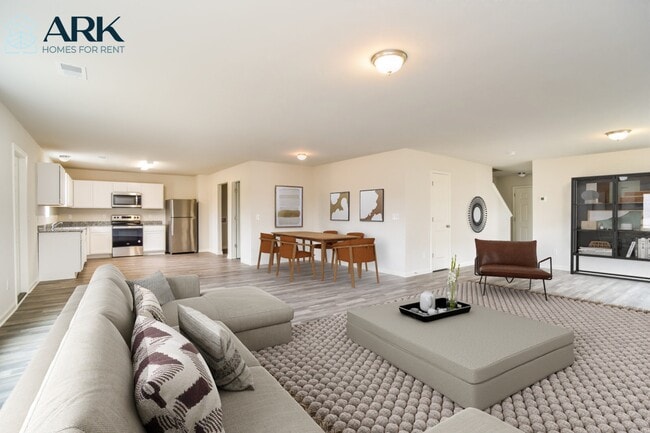 Photo - 1817 Lake Dr