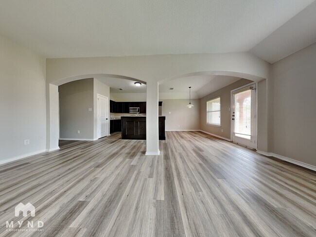 Photo - 126 Liberty Way