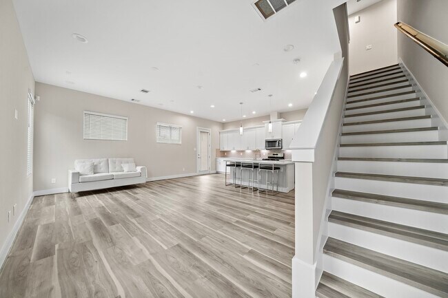 Photo - 7510 Sandle St