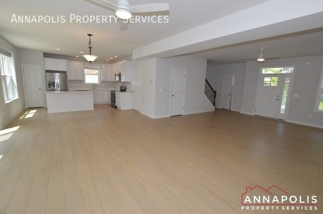 Photo - 503 Highland Dr