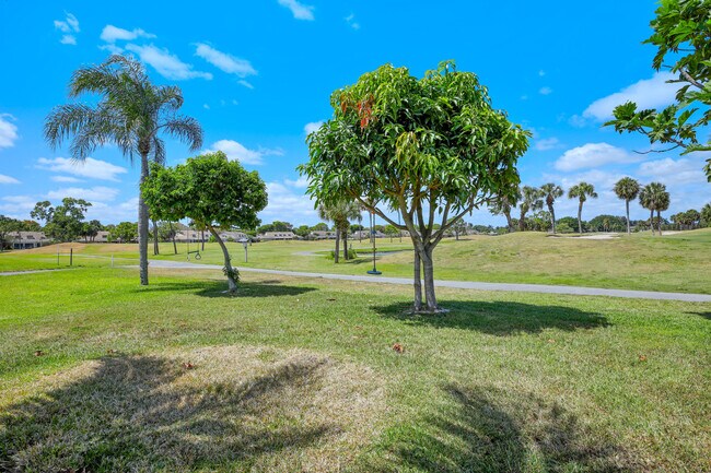 Photo - 6590 Fountains Cir