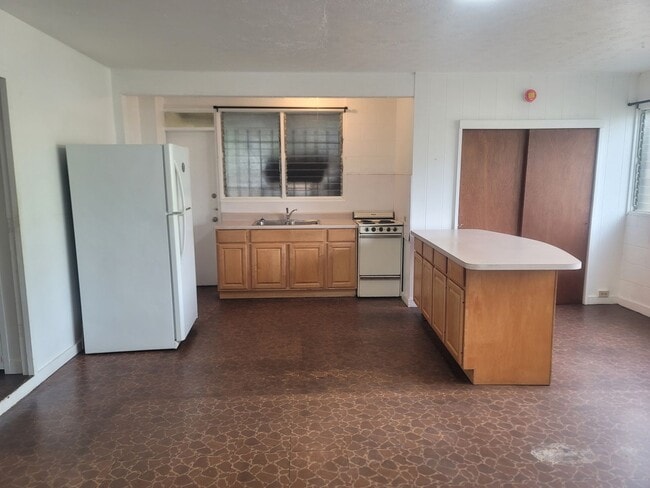 Photo - 99-228-228 Aiea Heights Dr