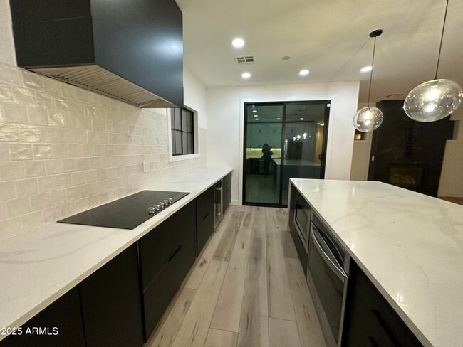 Photo - 3533 E Flower St