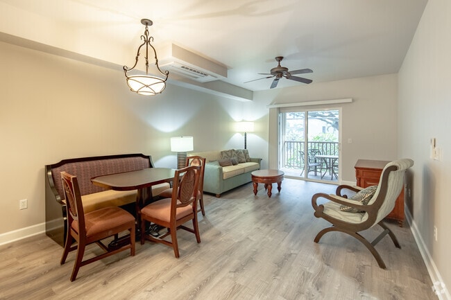 Photo - Courtyards At Waipouli