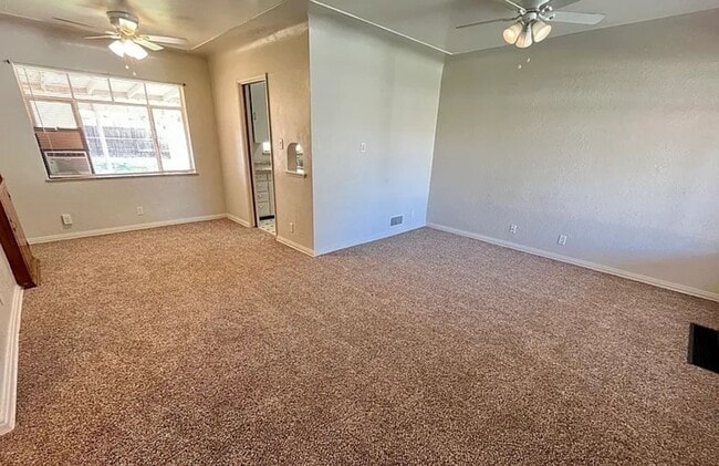 Building Photo - 1385 Otis St