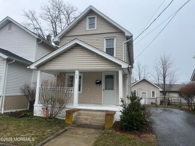 Photo - 133 Leonard Ave