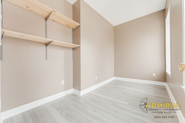 Photo - 282 Central Ave