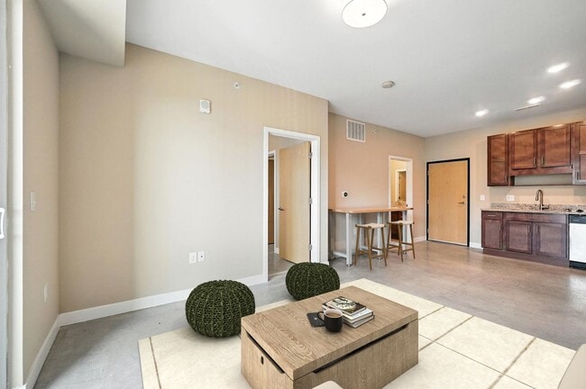 Photo - New Windsor Flats
