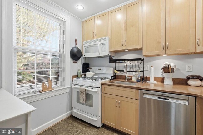 Photo - 2700 13th Rd S