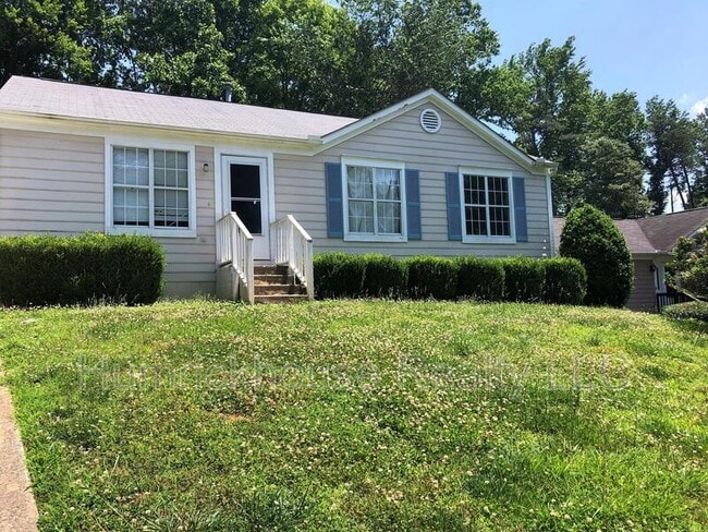 Building Photo - 5918 Running Deer Rd